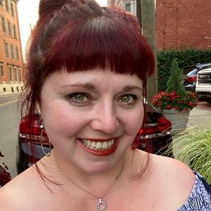 Meet your Posher, Monika